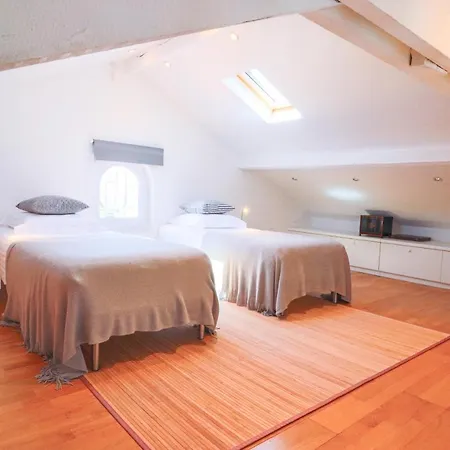 فندق Sous Bois Charming With Outdoor Area & Jacuzzi At 200m From Beaches Of Juan أنتيب